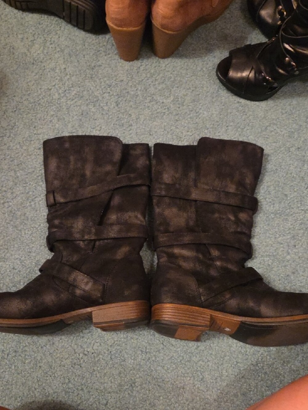 Crown Vintage Black Lace-Up Mid-Calf Buckle Boots - Picture 3 of 3